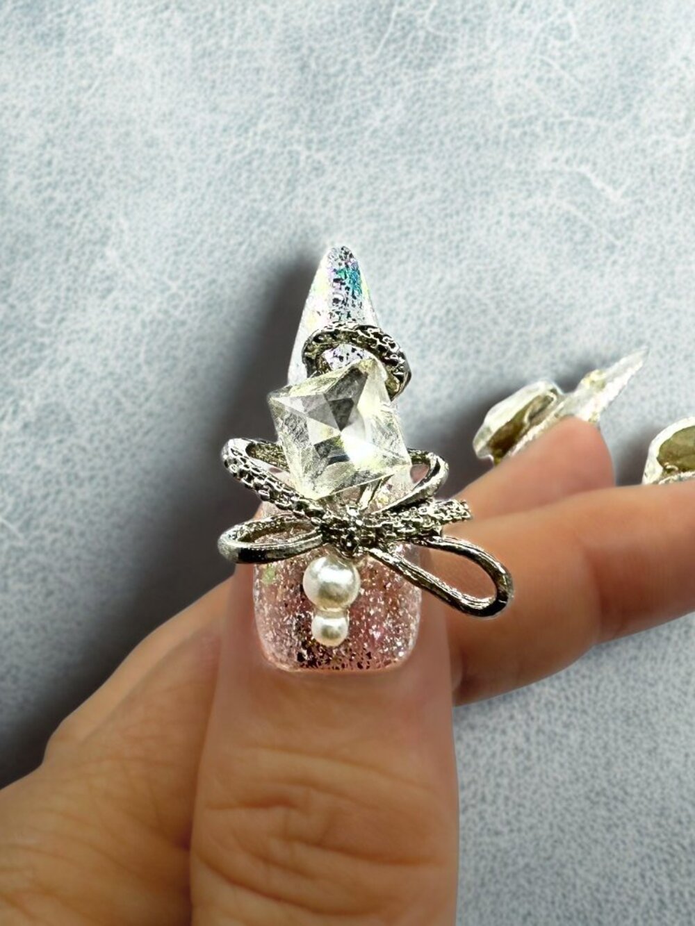 Silver Stiletto Luxe Handmade Custom Press-On Nails